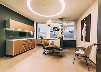 Dr. med. dent. Erik Tiede image Dr. med. dent. Erik Tiede