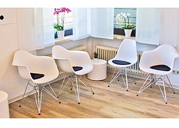 Dr. med. dent. Janke Wendt - OLDENBURG-EVERSTEN photo Dr. med. dent. Janke Wendt - OLDENBURG-EVERSTEN