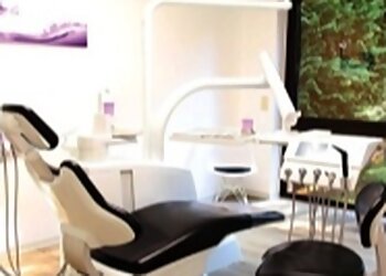 Dr. med. dent. Janke Wendt - OLDENBURG-EVERSTEN image Dr. med. dent. Janke Wendt - OLDENBURG-EVERSTEN