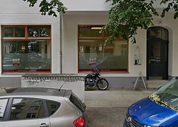 Dr. med. dent. Nicola Schmidt-Rogge photo Dr. med. dent. Nicola Schmidt-Rogge