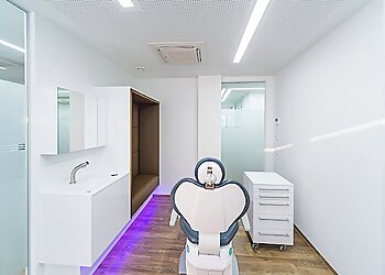 Dr. med. dent. Pascal Schumacher image Dr. med. dent. Pascal Schumacher