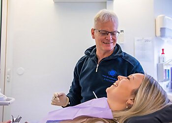 Dr. med. dent. Ralf Lauenstein image Dr. med. dent. Ralf Lauenstein