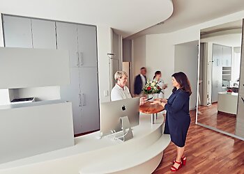 Dr. med. dent. Reiner Keilbach - ZMVZ WEILIMDORF image Dr. med. dent. Reiner Keilbach - ZMVZ WEILIMDORF