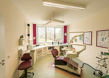 Dr. med. dent. Thorsten Köpnick image Dr. med. dent. Thorsten Köpnick