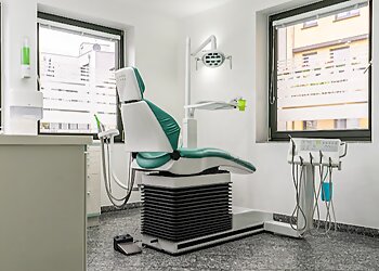 Dr. med. dent. Tomko photo Dr. med. dent. Tomko