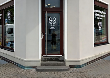 Express-Reinigung & Änderungsschneiderei Familienbetrieb Simeonidis