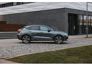 FAHRLEHRER LUKAS FAHRSCHULE image FAHRLEHRER LUKAS FAHRSCHULE