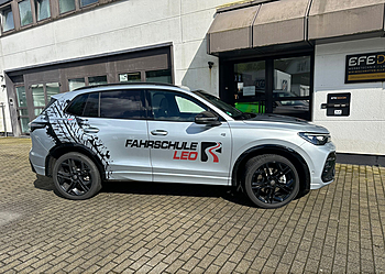 FAHRSCHULE LEO image FAHRSCHULE LEO
