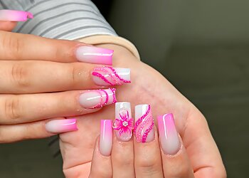 Fashion Nails Steele