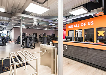 FitX Fitnessstudio Neuss-Innenstadt image FitX Fitnessstudio Neuss-Innenstadt