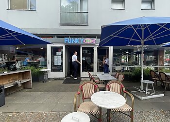 Funky Fisch photo Funky Fisch