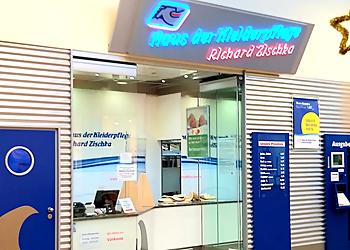 Haus der Kleiderpflege Richard Zischka GmbH