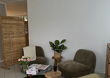 Heilpraktikerin Sibel Sumar image Heilpraktikerin Sibel Sumar