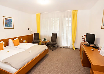 Hotel am Schlosspark photo Hotel am Schlosspark