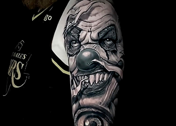 Ivory Tattoo Wiesbaden UG (haftungsbeschränkt)