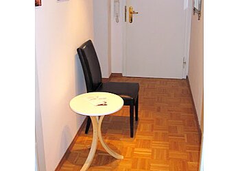 Julia Hirzel image Julia Hirzel