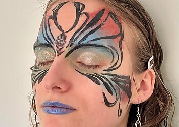 Kinderschminken mit Kim image Kinderschminken mit Kim