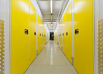 LAGERBOX Frankfurt photo LAGERBOX Frankfurt