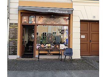 LEVANTE photo LEVANTE