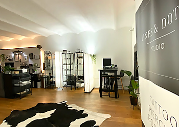 Lines & Dots Studio Lines & Dots Studio