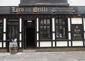 Lord of the Grillz photo Lord of the Grillz