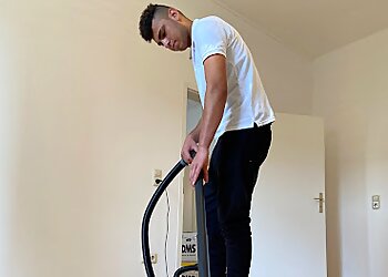 Magic Moppers image Magic Moppers