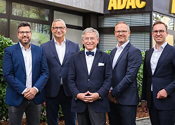 Dr. Lothar Mahlberg - MAHLBERG RECHTSANWÄLTE image Dr. Lothar Mahlberg - MAHLBERG RECHTSANWÄLTE