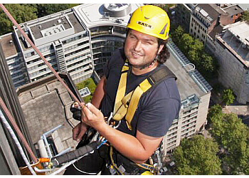 Marc Peschel Dachdeckermeister & Industriekletterer photo Marc Peschel Dachdeckermeister & Industriekletterer