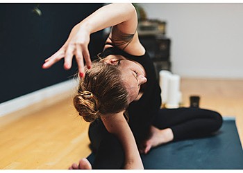 Michaela Reinhard Yoga & Meditation