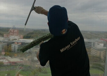 Mister Sauber photo Mister Sauber