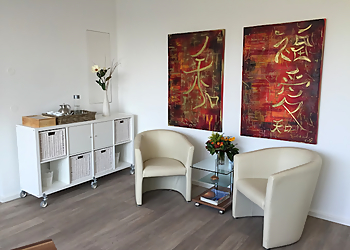 Naturheilpraxis Mansoureh Kharej image Naturheilpraxis Mansoureh Kharej