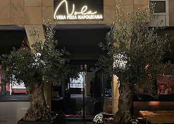 Nola Neapolitanische Pizza & Wein photo Nola Neapolitanische Pizza & Wein