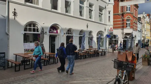 images/NuiSushiundRamenbarLübeck-Lubeck-DE-review-1
