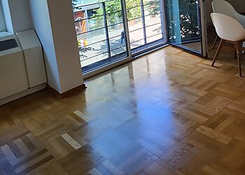 One Services Gebäudereinigung Frankfurt image One Services Gebäudereinigung Frankfurt