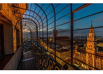 Peterskirche image Peterskirche