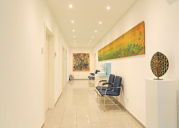 Praxis für natürliche Schmerztherapie Dr. med. Yanli Gu image Praxis für natürliche Schmerztherapie Dr. med. Yanli Gu