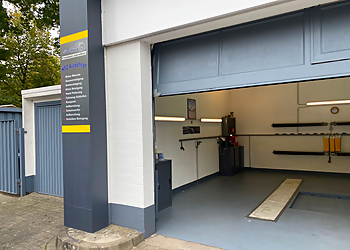 Premium Autopflege Ali Reza Azadi photo Premium Autopflege Ali Reza Azadi