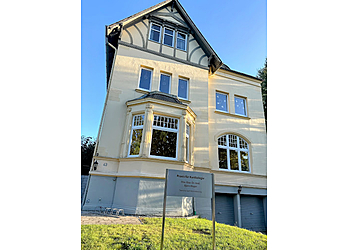 Priv. Doz. Dr. med. Björn Mayer Priv. Doz. Dr. med. Björn Mayer