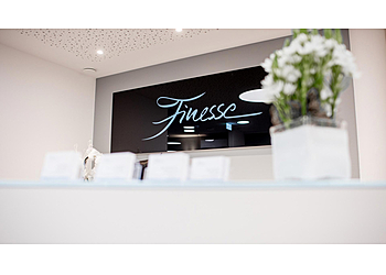Prof. Dr. med. Holger G. Gassner - Finesse Center für plastische Gesichtschirurgie photo Prof. Dr. med. Holger G. Gassner - Finesse Center für plastische Gesichtschirurgie