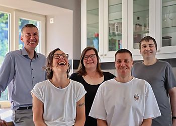 RANG & NAMEN image RANG & NAMEN