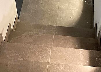 Rosa Sauber & Rein image Rosa Sauber & Rein