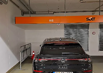 SIXT Düsseldorf photo SIXT Düsseldorf