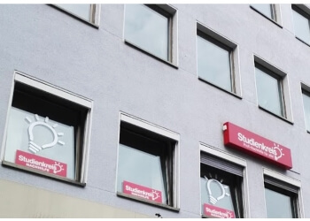 STUDIENKREIS NACHHILFE