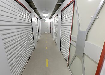 Shurgard Self-Storage Köln Ehrenfeld photo Shurgard Self-Storage Köln Ehrenfeld