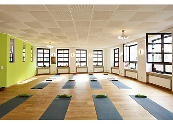 Studio Yogaomline image Studio Yogaomline