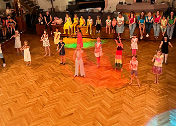 TANZSCHULE STRENG photo TANZSCHULE STRENG