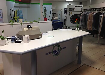 Textilreinigung photo Textilreinigung