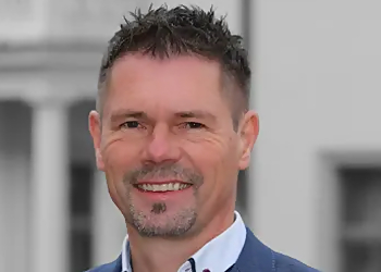 Thomas König - R+V Versicherung Dresden