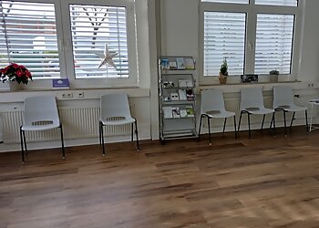 Tierarztpraxis Eugen Schumaiko photo Tierarztpraxis Eugen Schumaiko