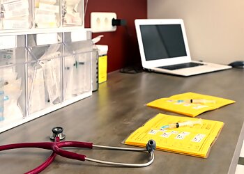 Tierarztpraxis Kastanienallee photo Tierarztpraxis Kastanienallee